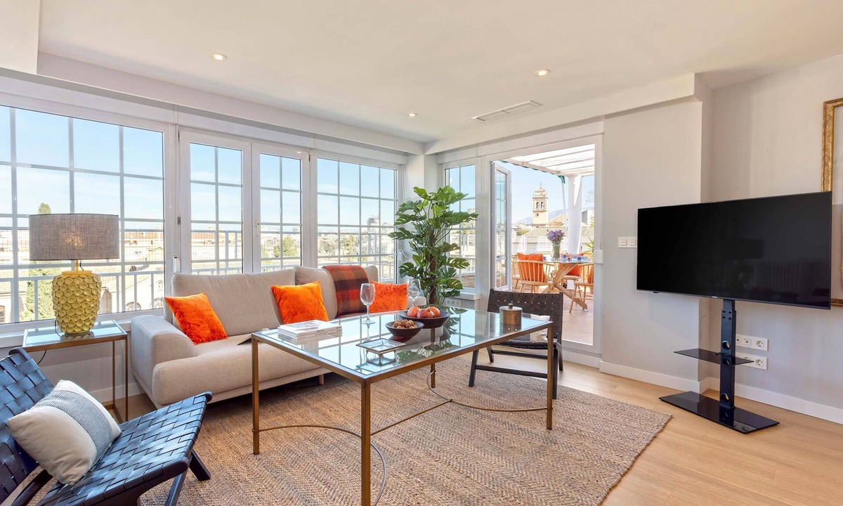 Centro - Sagrario Apartment | Genteel Home Mirador de Gran Capitán