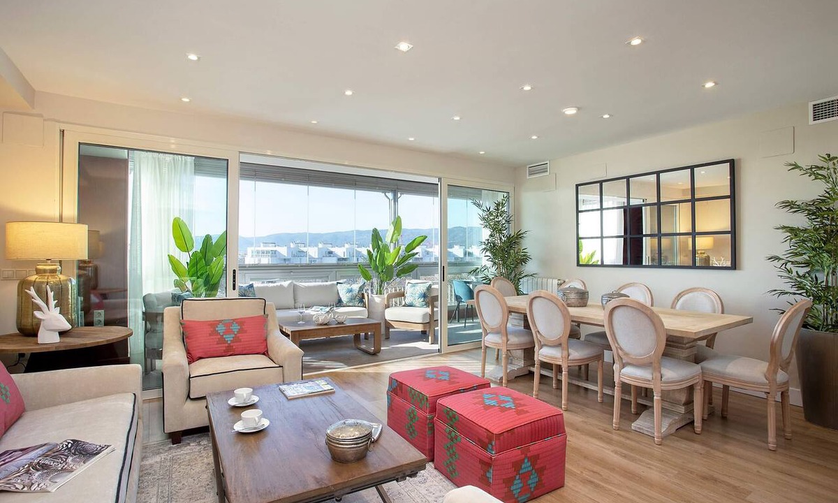 La Trinidad-San Juan y Todos los Santos Apartment | Genteel Home Paseo de la victoria