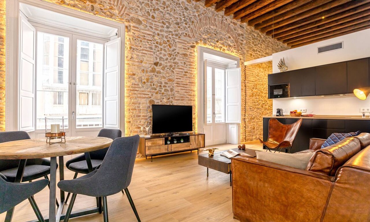 Old Town Apartment | Genteel Home Plaza de España III