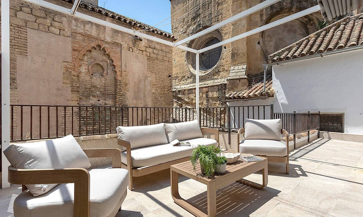 Distrito Centro Apartment | Genteel Home San Pablo Terrace