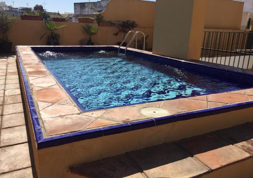 San Lorenzo Apartment | GotoSeville TRAJANO ALL YEAR OPEN SWIMMING POOL