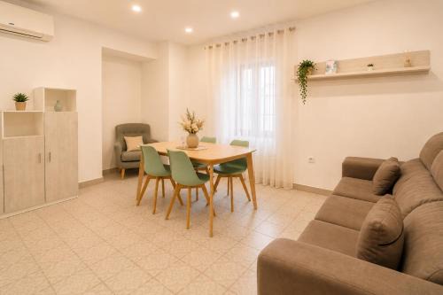 San Francisco-Ribera Apartment | Gragea Suite