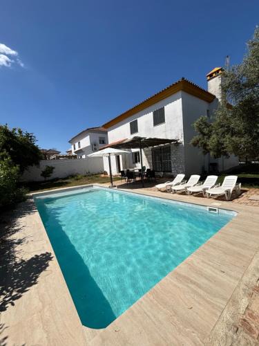 Gelves House | Gran Chalet a 13 min de Sevilla