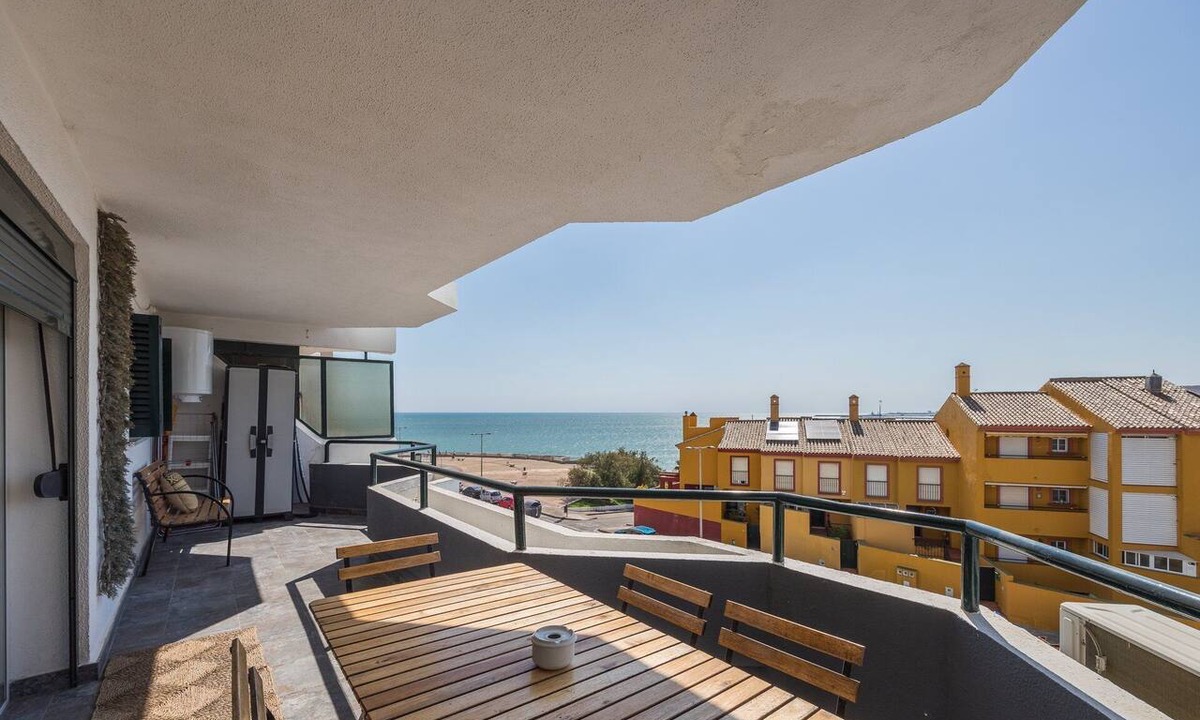 El Puerto de Santa Maria Apartment | GuestReady - Fuentebravia with terrace and pool