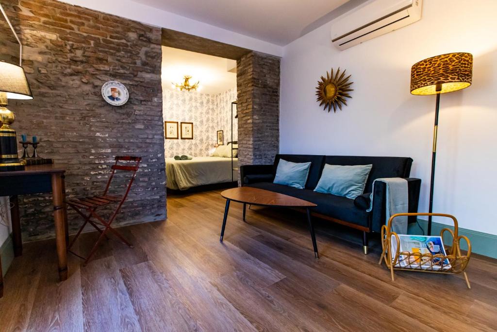Valencina de la Concepcion Apartment | HN Gaviota