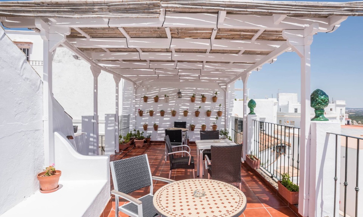 San Ambrosio House | Holiday Apartment "Casa La Costanilla D" with Roof Terrace and Air Conditioning