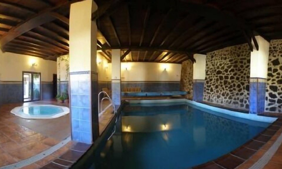Mecina Bombaron Cottage | Holiday cottages Casas Blancas for 2 people