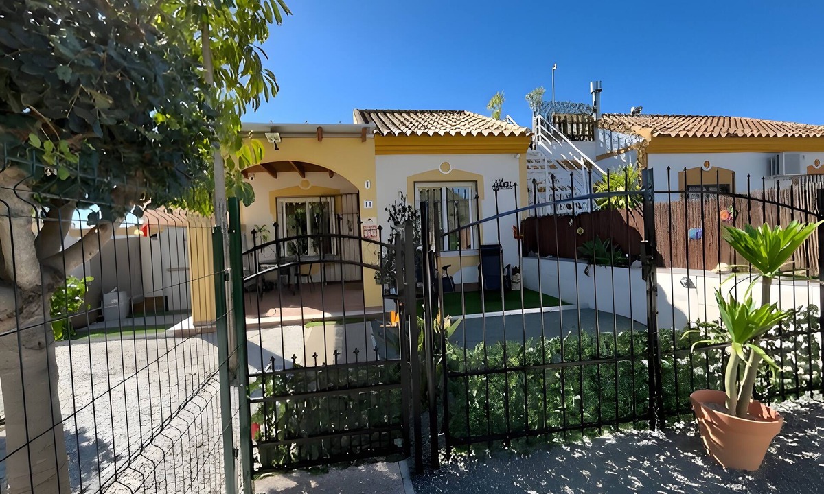 Mazarron House | Holiday Home 'Casa de Ensueño' Next to Via Verde – Walking & Cycling Paradise