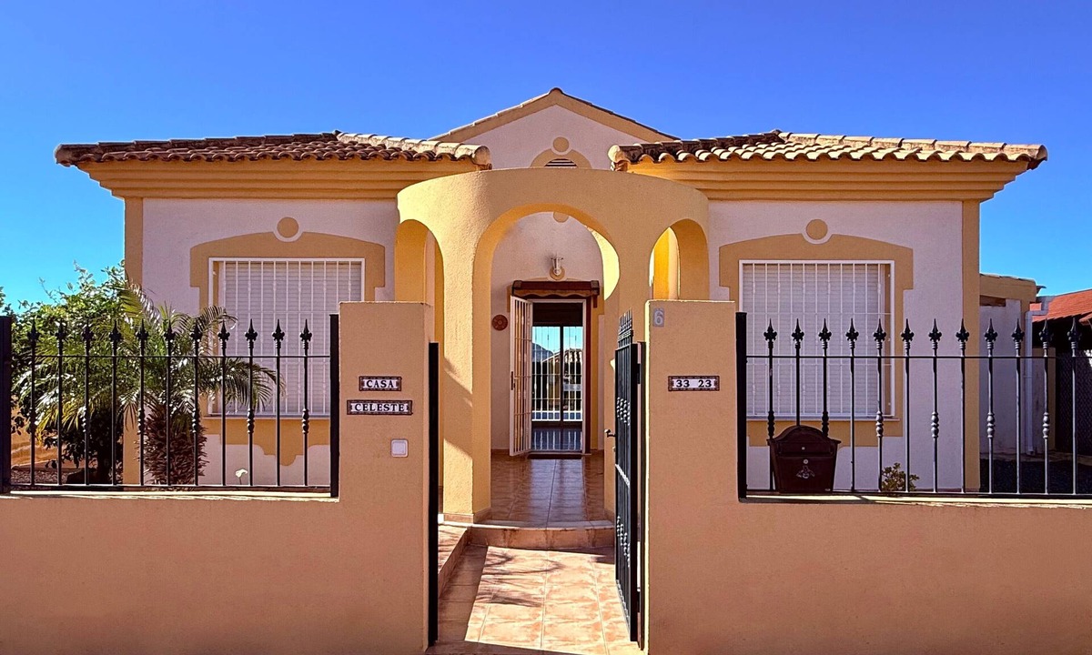 Mazarron House | Holiday Home "Celeste with Private Pool", Whirlpool & Wi-Fi