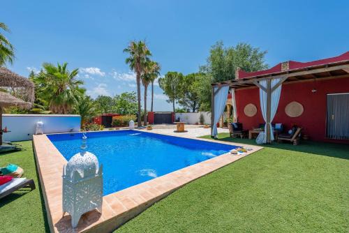 Marchena House | Holiday Home Villa Felisa in Sevil