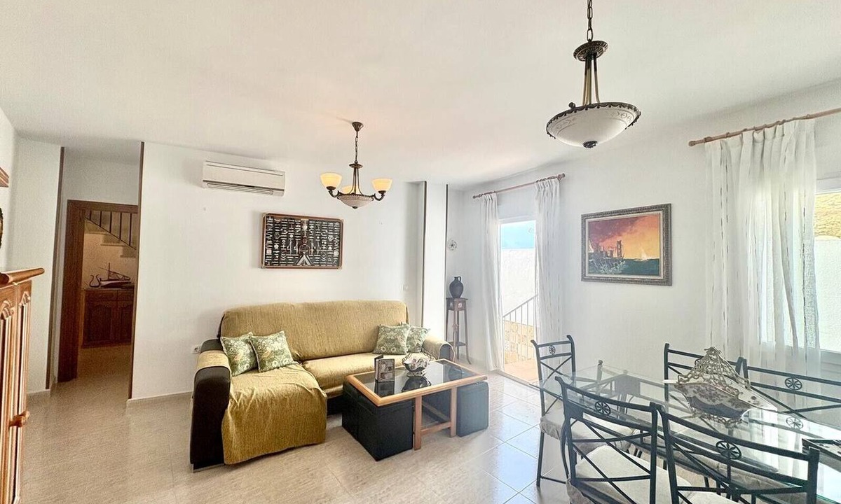 Carboneras House | Holiday Home 'Fmr Fielato 15' with Private Terrace, Wi-Fi and Air Conditioning