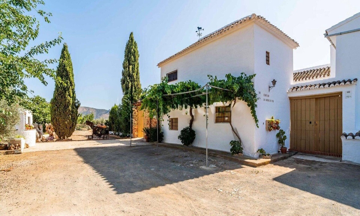 Archidona House | Holiday Home in Archidona with private pool