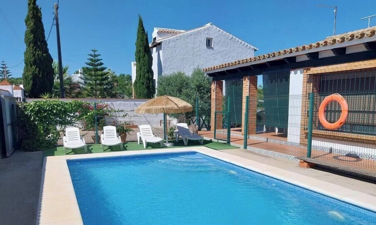 Conil de la Frontera House | Holiday Home "Montemar" with Sea View, Pool & Wi-Fi