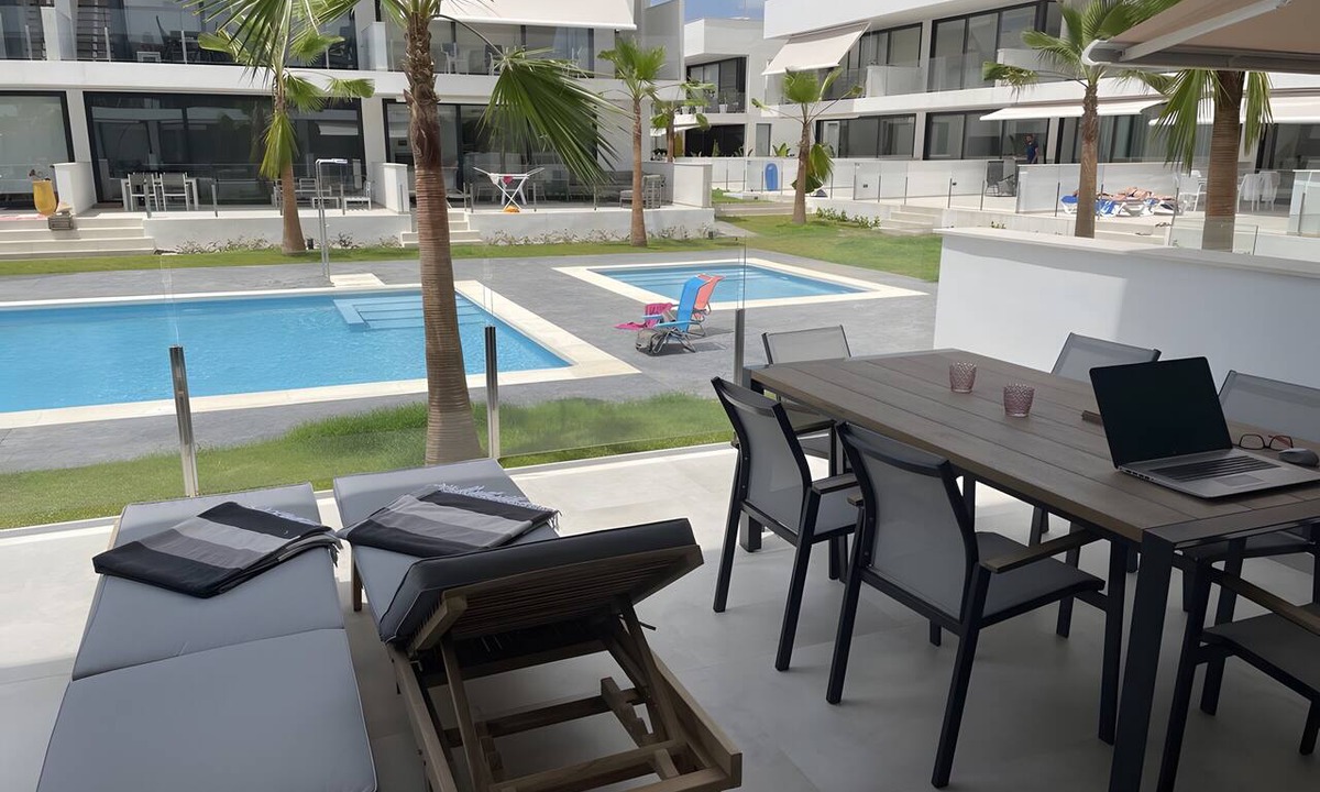 Mar de Cristal House | Holiday Home 'Tom 1 Hochwertiges Appartement' with Shared Pool, Wi-Fi and Air Conditioning