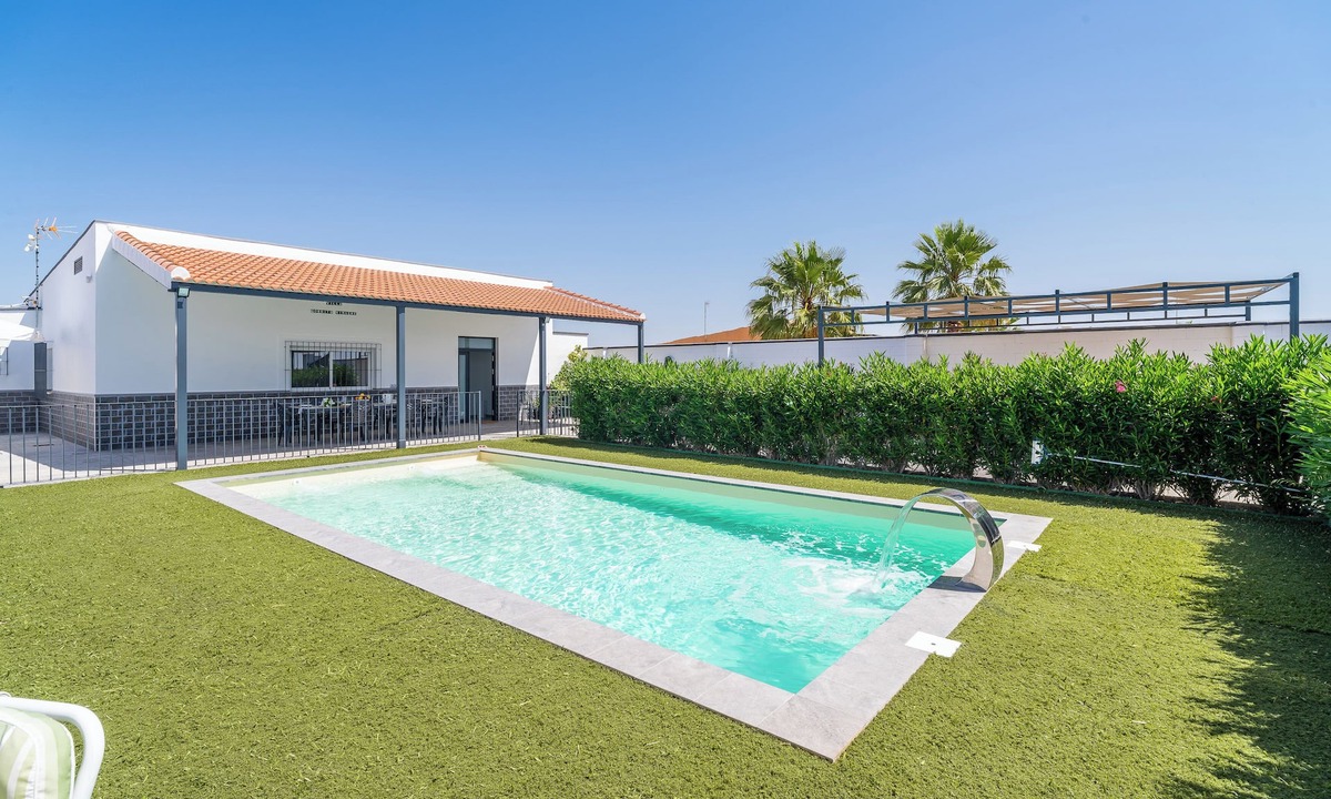La Lantejuela Ski Chalet | Holiday home Villa Gordito