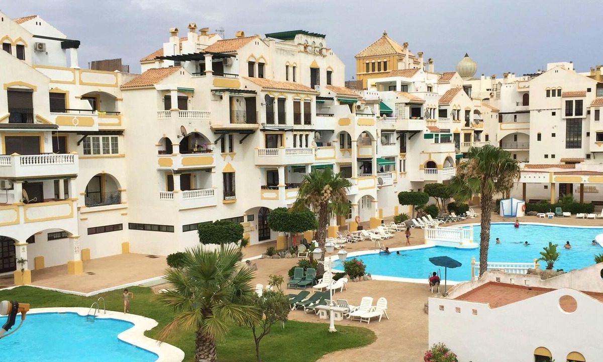 Roquetas de Mar Apartment | Homerez - 50 m away from the beach! Nice appartement for 3 ppl. with shared pool