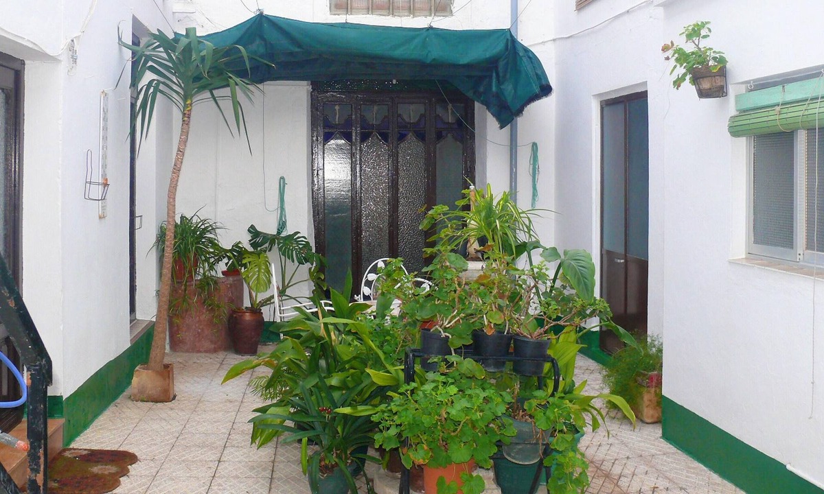 Teba House | Homerez - Big house for 10 ppl. with garden, terrace and balcony at Teba