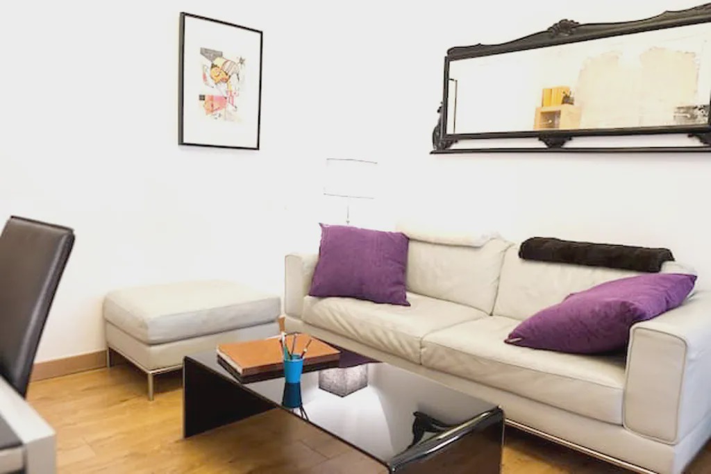 Albaicin Apartment | Homerez last minute deal - Amazing apartment in Granada and Wifi