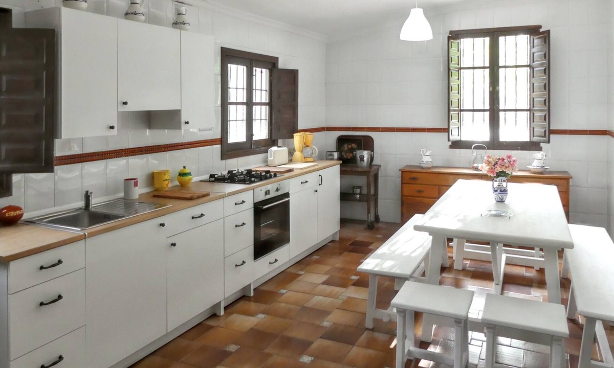 Puerto de la Torre Villa | Homerez - Luxury Villa in Málaga - Private Pool