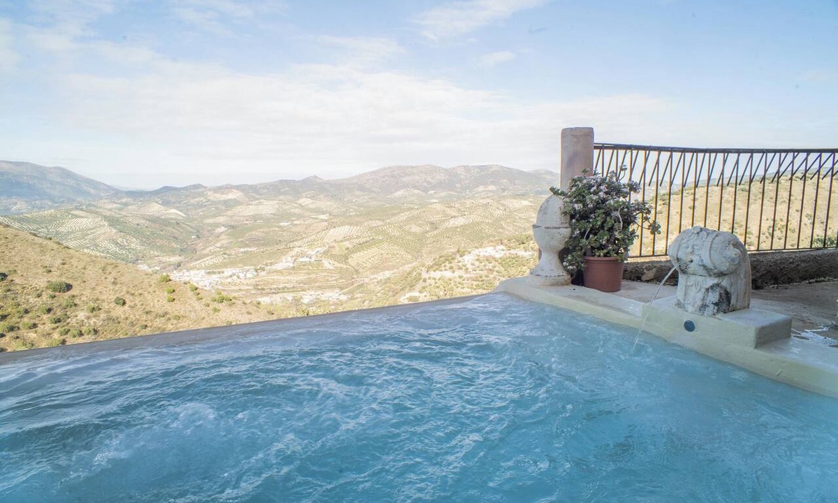 Algarinejo Villa | Homerez - Villa in Algarinejo