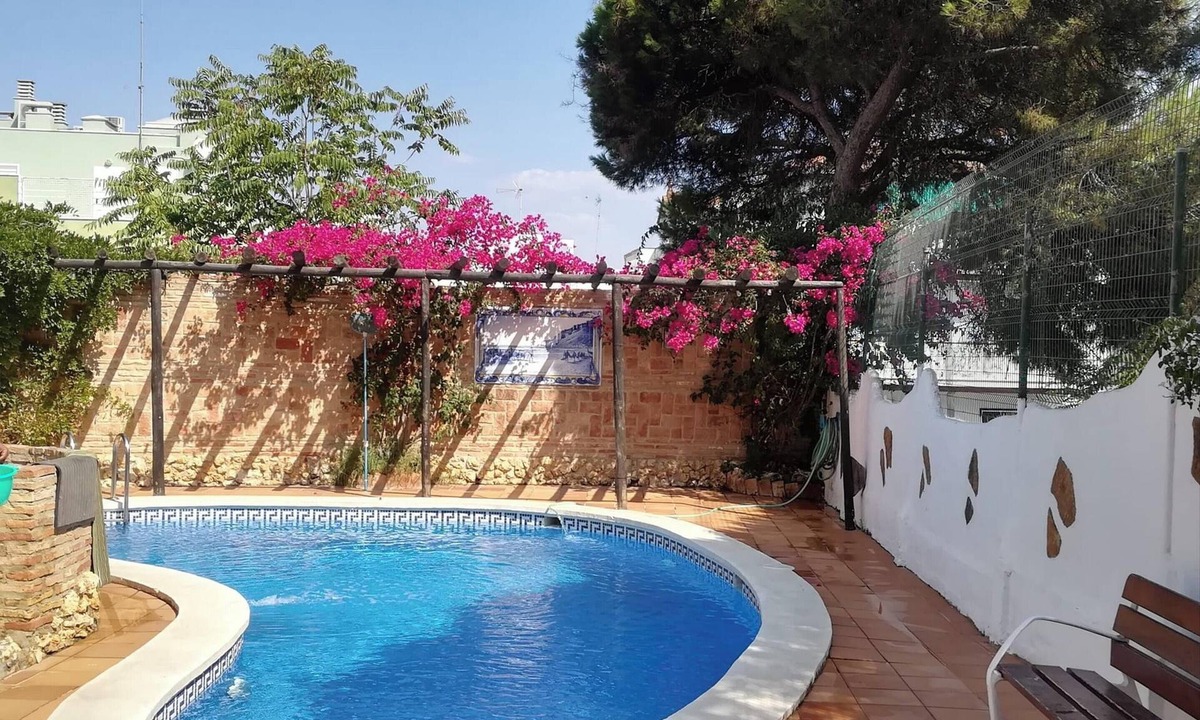 Punta Umbria Villa | Homerez - Villa in Punta Umbría