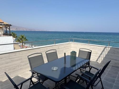 Roquetas de Mar Apartment | Horizonte Roquetas - Primera Línea de Playa con Vistas al Mar