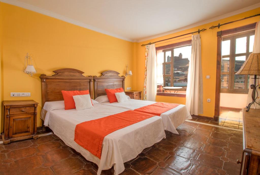 La Calahorra Hotel | Hospederia del Zenete