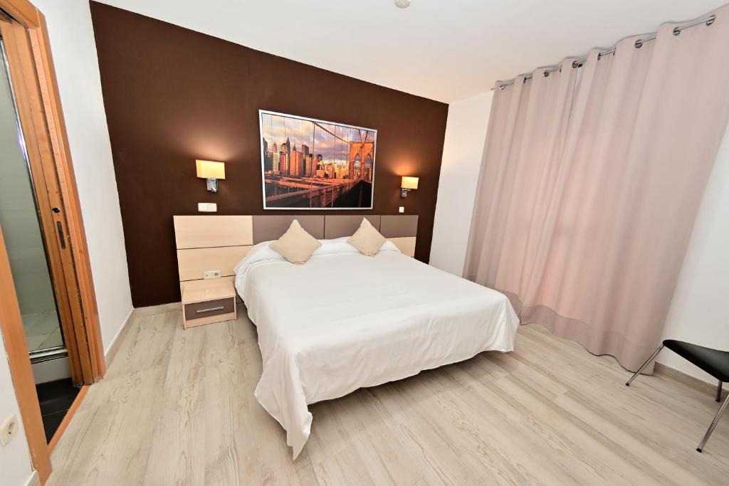 Cuatro Caminos House | Hostal Falfes