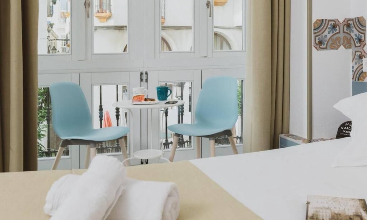 Tarifa Hostel | Hostal Gravina