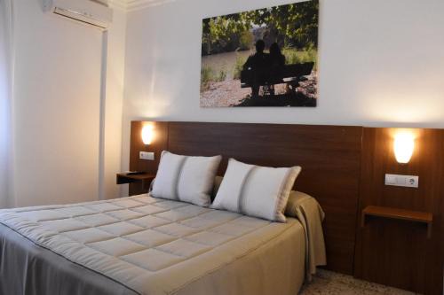 Ardales House | Hostal Restaurante El Cruce