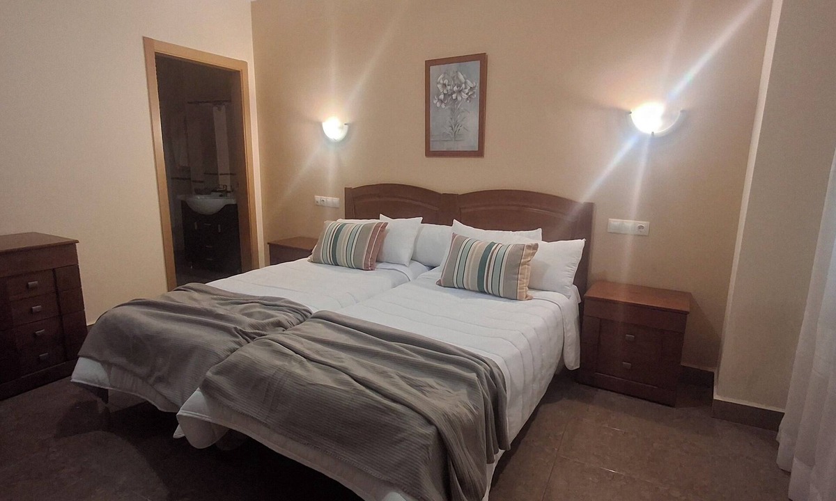 Montanchez Hostel | Hostal Ruralis Altozano
