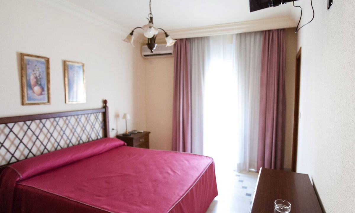 Granja de Torrehermosa Hostel | Hostal San Francisco