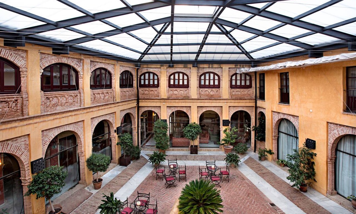 Carmona Hotel | Hotel Alcázar de La Reina