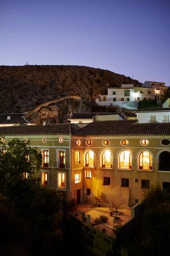 Velez-Blanco Hotel | Hotel Casa de los Arcos