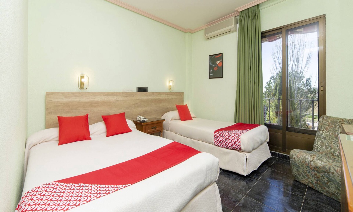 Carrascosa del Campo Hotel | Hotel El Prado