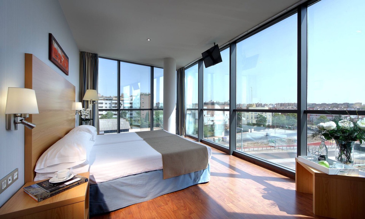 Tabladilla-La Estrella Hotel | Hotel Exe Sevilla Palmera