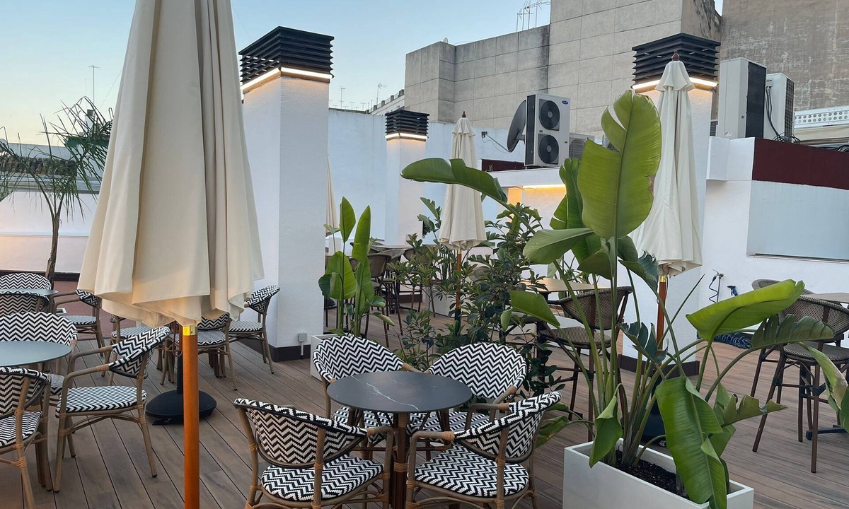 Centro Comercial Hotel | Hotel La Boutique Puerta Osario
