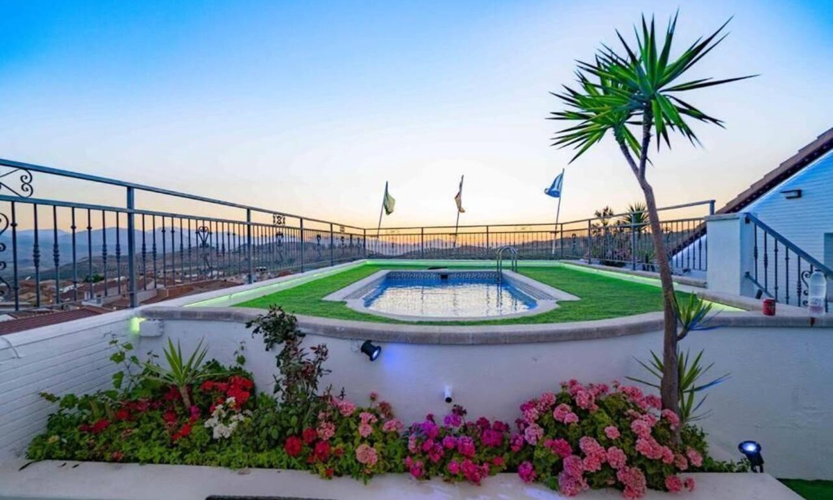 Huesa Hotel | HOTEL SIERRA DE HUESA