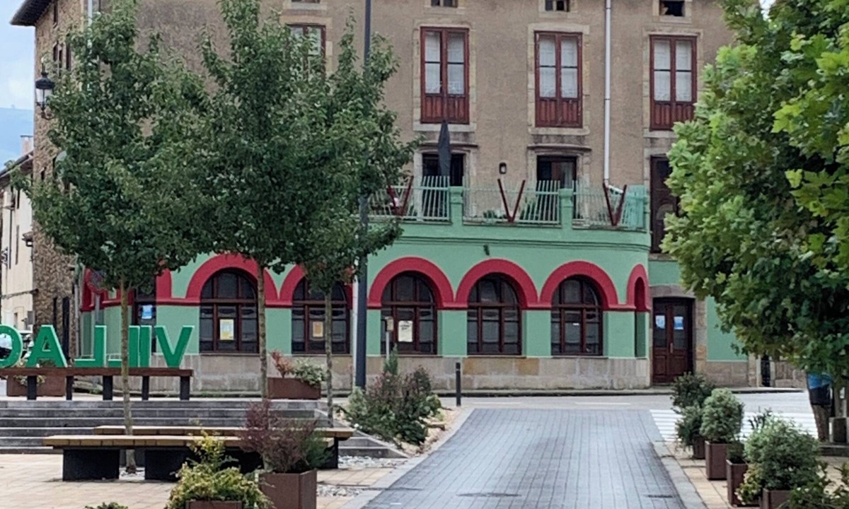 Barrio de Camino Apartment | House in the Pasiegos Valleys