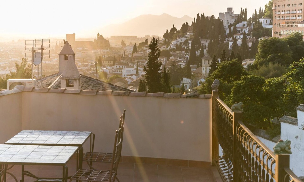 Genil House | House, near the Alhambra