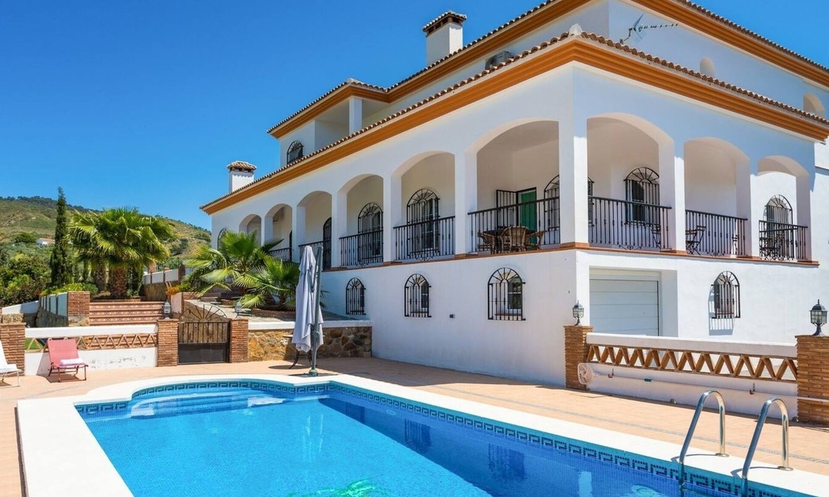 Casarabonela Villa | Huerta del Cura Casarabonela by Ruralidays