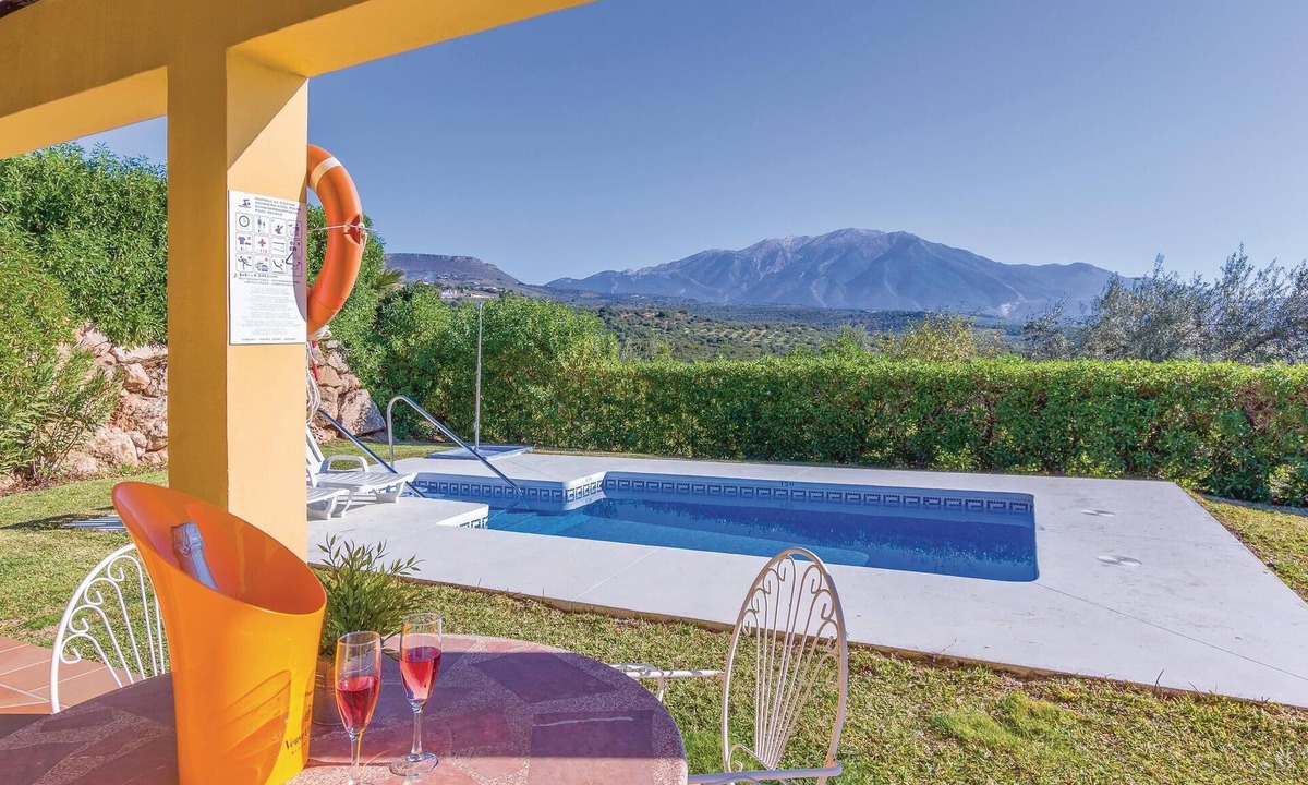 Periana House | In the heart of the Axarquía of Málaga, on the highest mountain of the province, in the middle of th
