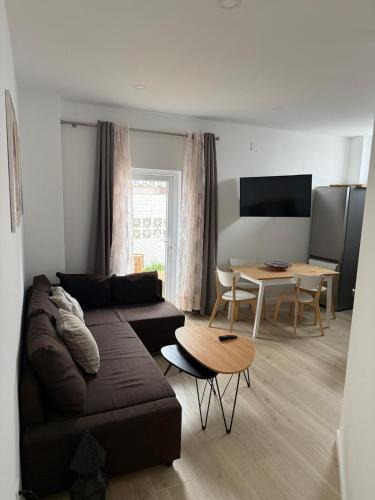 Arroyo de la Miel House | Independent Apartment At Villa Noelia Benalmádena With Private Pool, Garden & Parking
