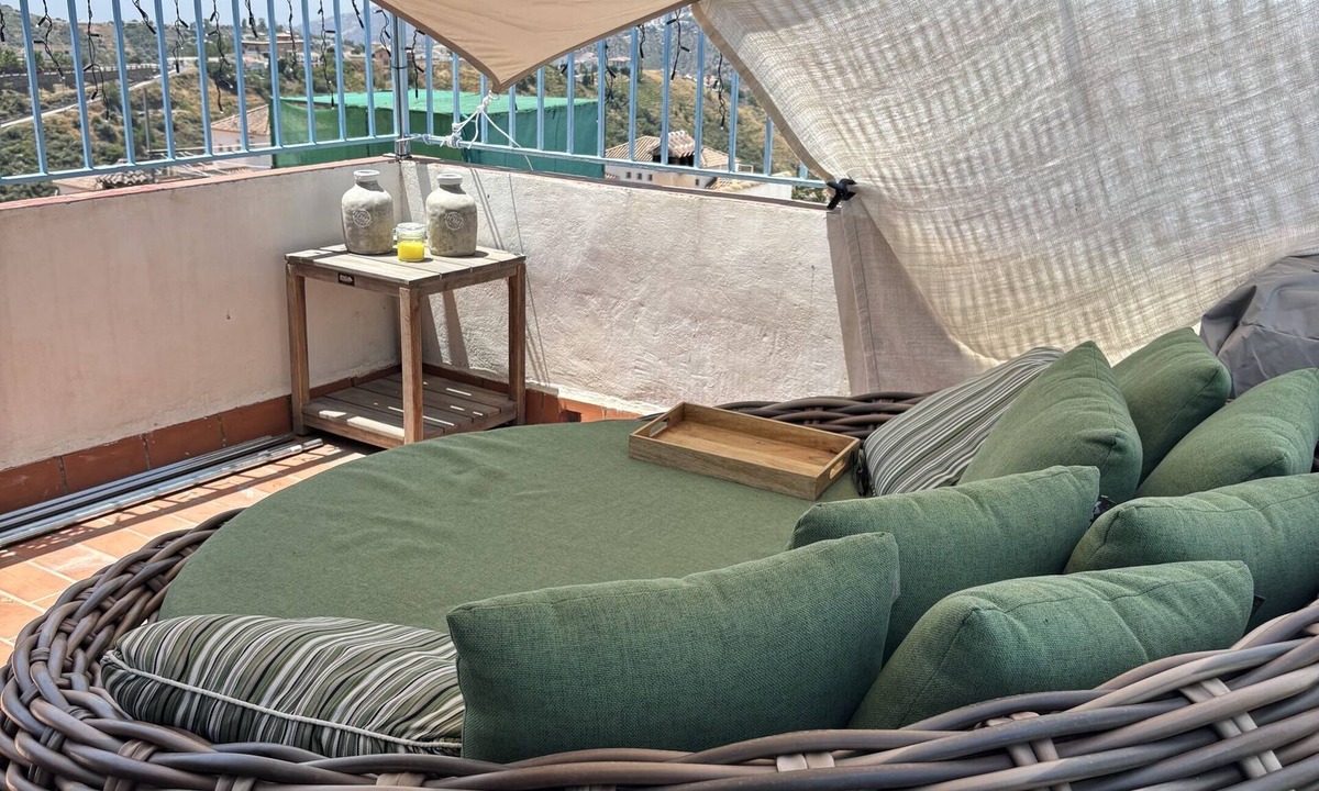 Competa Bed & Breakfast | Kico
