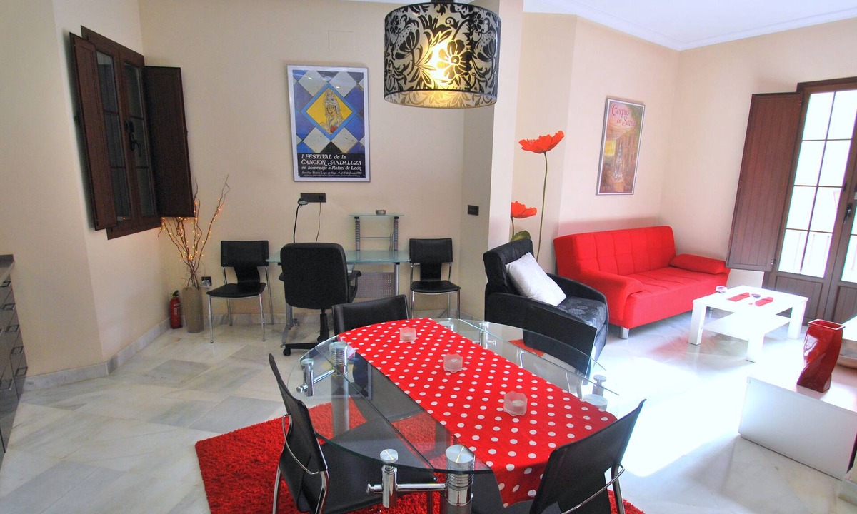 Alameda Apartment | L4. 2 Bedrooms Apartment With Balcony/Wifi/Air Conditioning/Kitchen in Historic Center