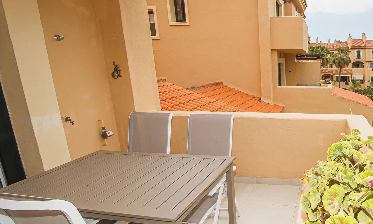 Castillo de Sabinillas Apartment | La Almadraba apartment 227
