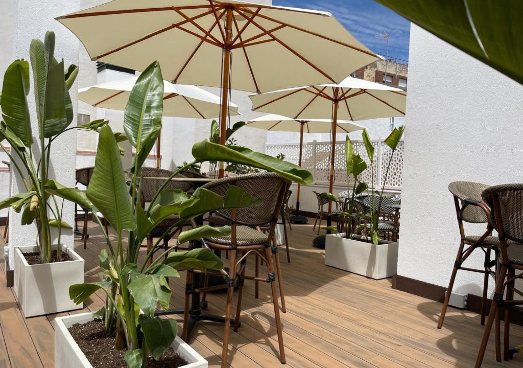 Centro Comercial Hotel | La Boutique Puerta Osario
