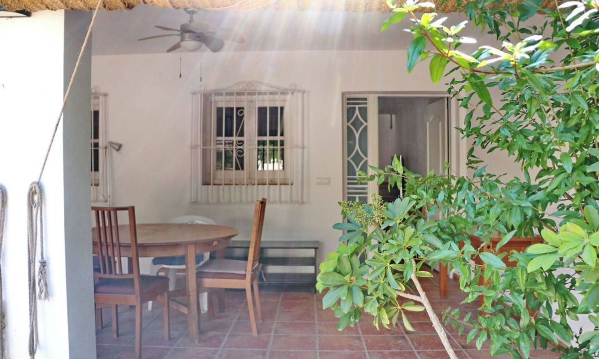 San Andres Golf Ski Chalet | La Casa Andaluza in Chiclana de la Frontera