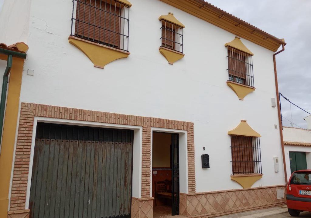 Hornachuelos House | La casa del pueblo
