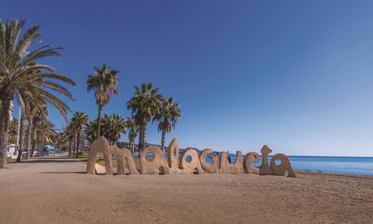 La Malagueta Apartment | La Casita Malagueta - Malaga Your site in just two steps from the sea